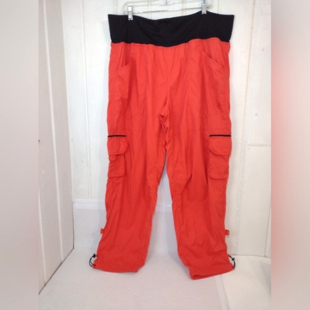Zumba Fitness Orange and Black Track Pants Size (XXL)